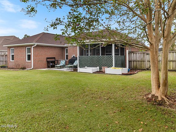 4th image of 114 Hillshire Drive