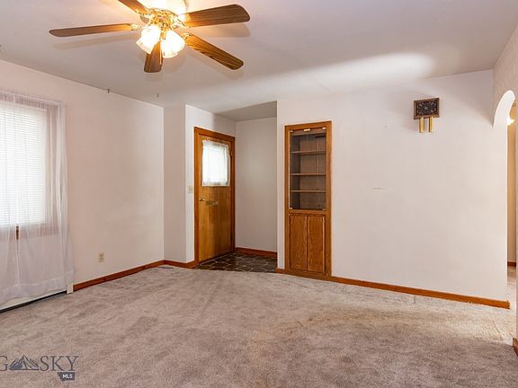 3rd image of 428 N Willson Ave