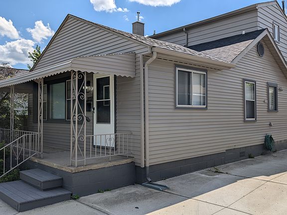 2nd image of 26537 Hampden St