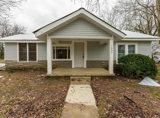 1003 Lucas St, Athens, AL 35611