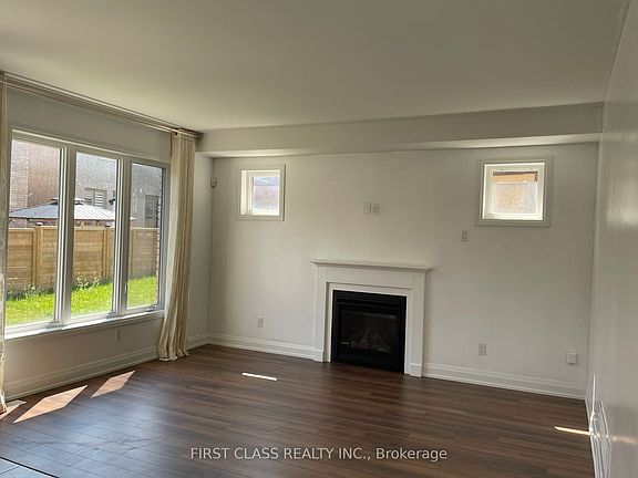 3rd image of 115 Dog Wood Blvd