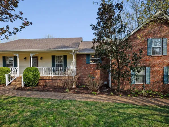 307 Dawn Pl, Lebanon, TN 37087