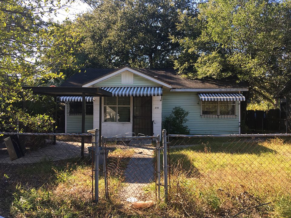 1st image of 2118 Buckman St