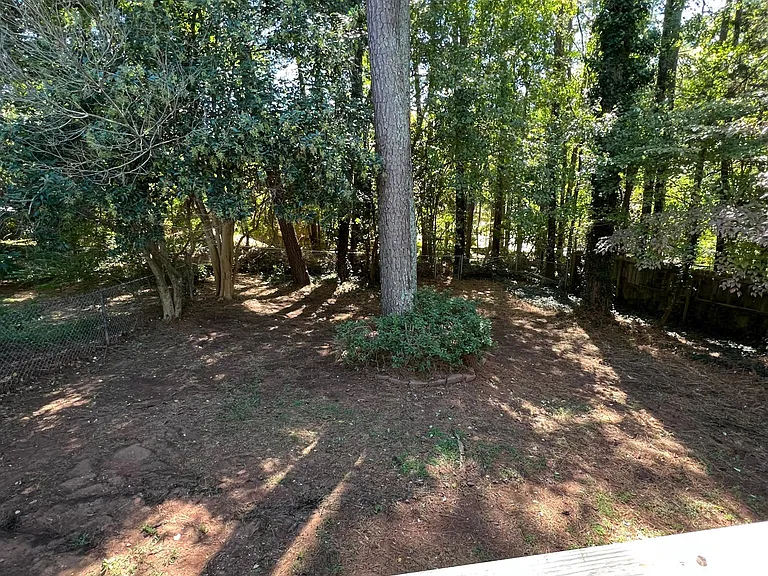 813 Plentywood Ct — Photo 5