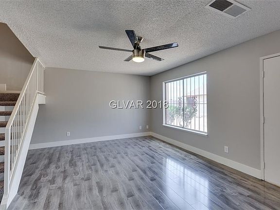 5th image of 4016 Castleford Pl