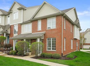 10711 Gabrielle Ln, Orland Park, IL 60462