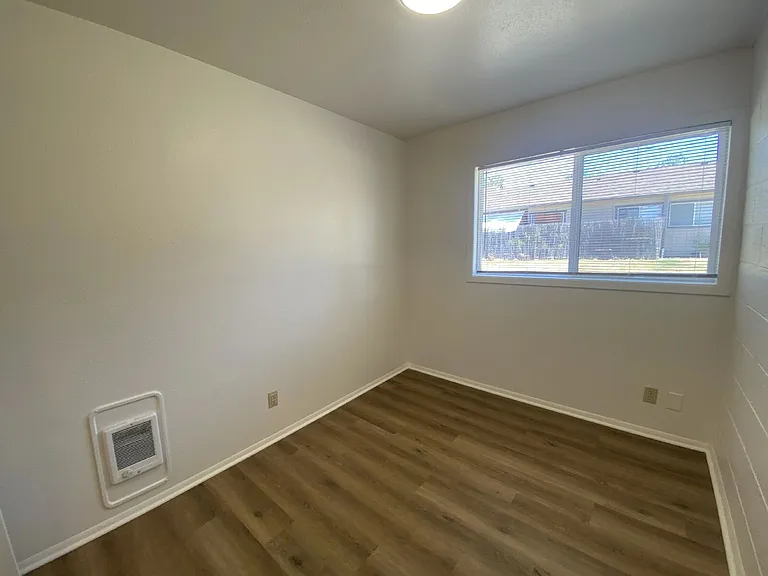769 NE Alameda Ave — Photo 5