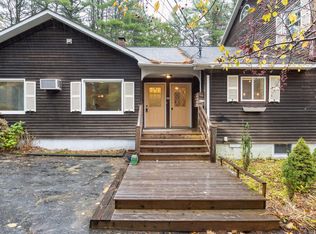 10 Durham Road, Freeport, ME 04032