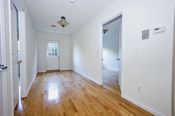 Rented by Level Group | media 21