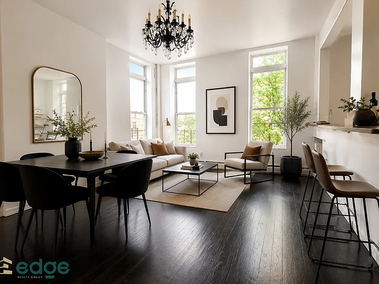 302 Tompkins Ave #3B — Photo 1