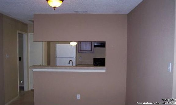 3rd image of 5603 Clearwood St