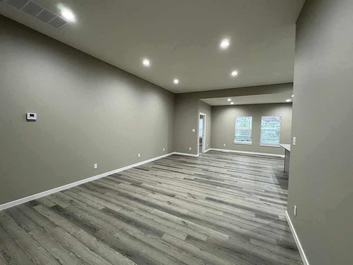 Building Photo - 2210 Regan Cir