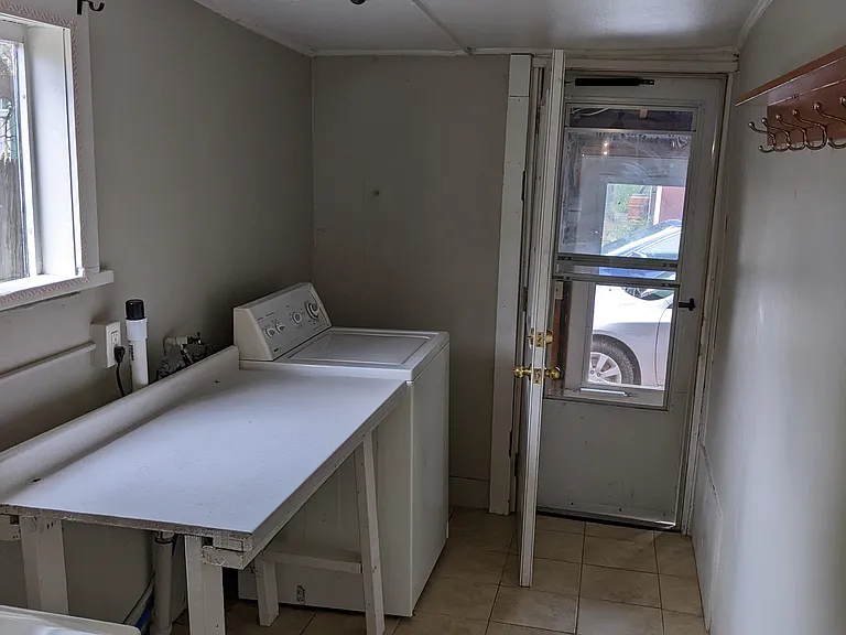 59 Walnut St — Photo 6