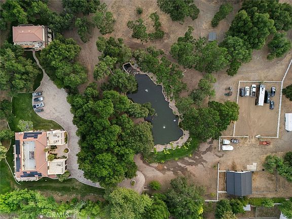 2nd image of 26933 Sand Canyon Rd