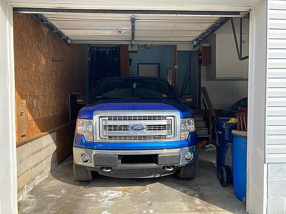 3rd bay attached garage