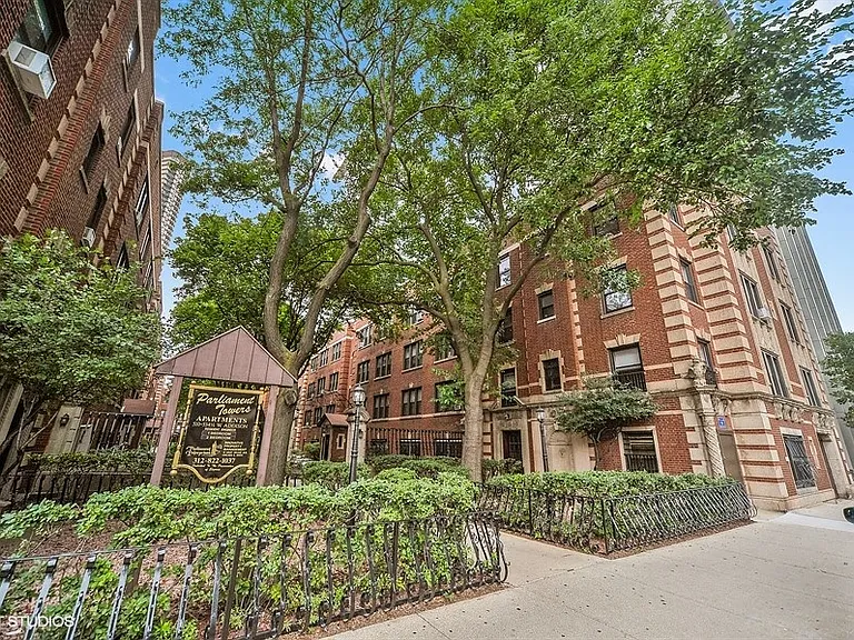 510 Addison