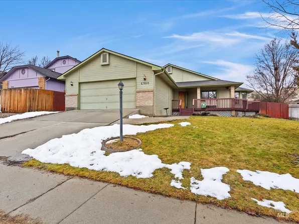6980 N Hillgard Ave, Boise, ID 83714