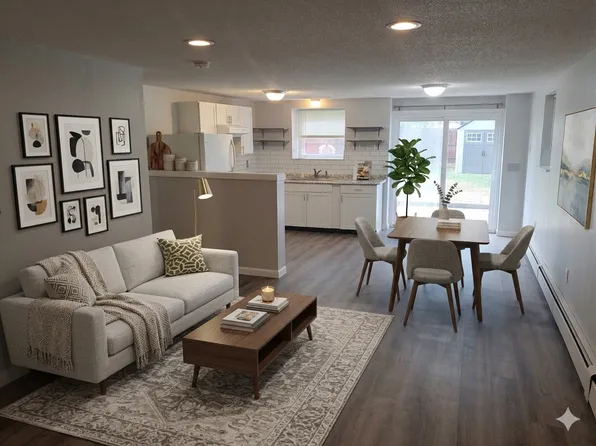 149 Kenyon Ave, Warwick, RI 02886