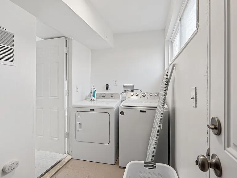 3691 Salazar Dr — Photo 57