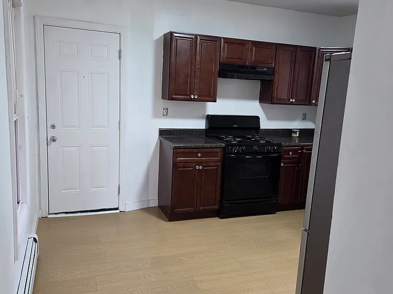 773 E 26th St #1 — Photo 15