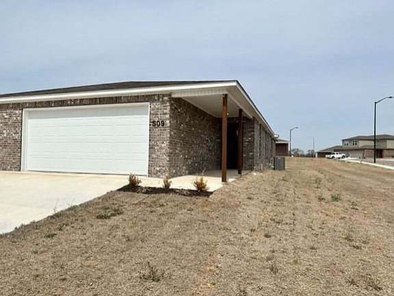 3rd image of 509 W Christopher Dr #B