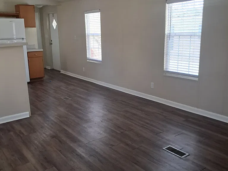 Royal Oaks Estates — Photo 12