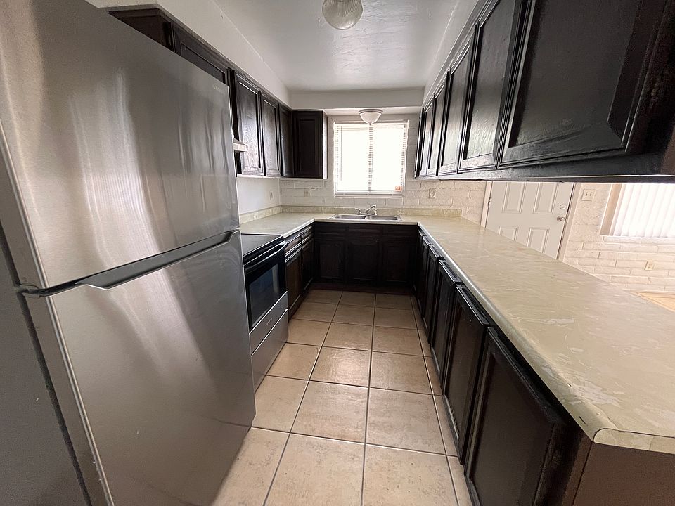 1st image of 2620-2630 N 14th Ave #2