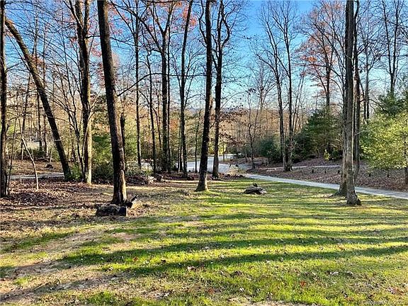3rd image of 257 Amywood Ln #12