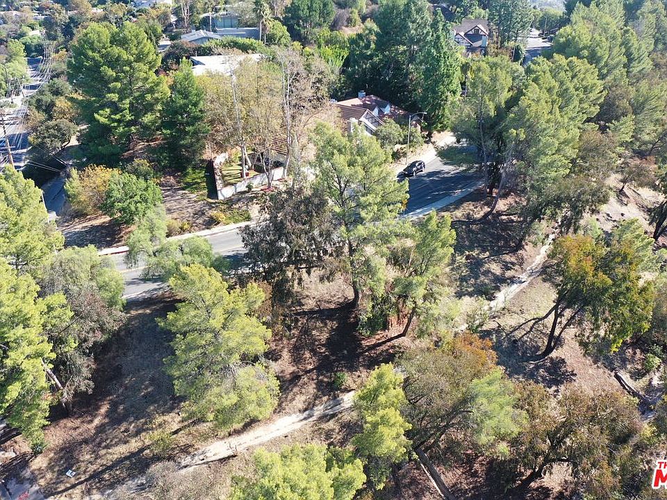 1st image of 3137 Nicada Dr