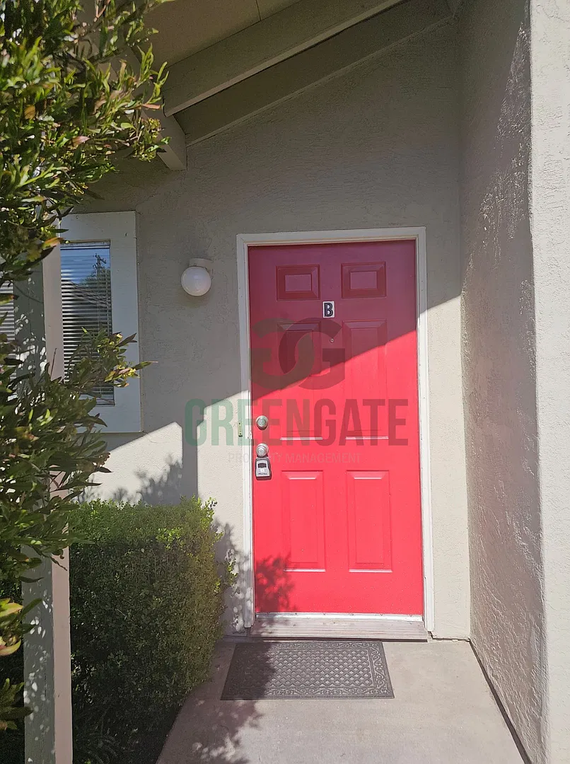 1217 Las Cruces Ct. — Photo 2