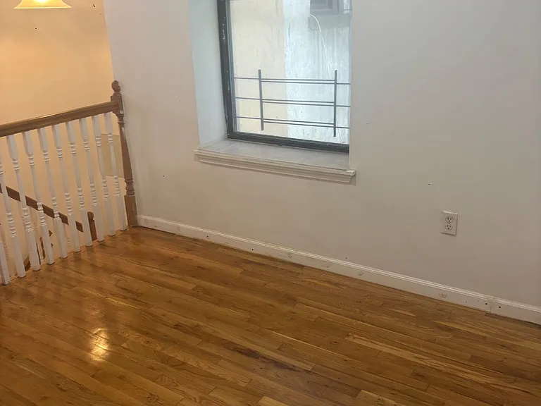 787 E 164th St #2 — Photo 9