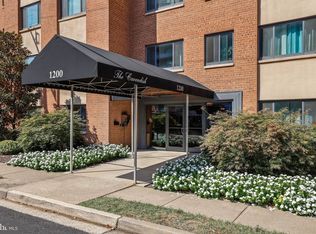 1200 S Arlington Ridge Rd APT 517, Arlington, VA 22202