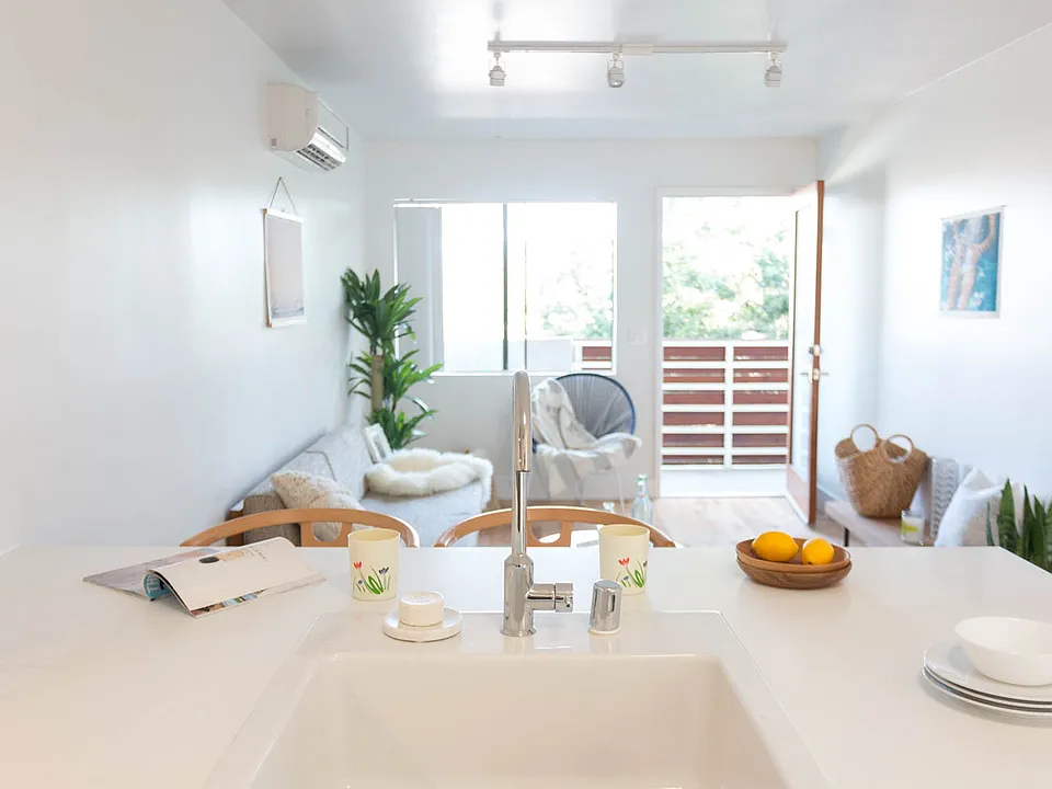 226 Avenue 57 #204