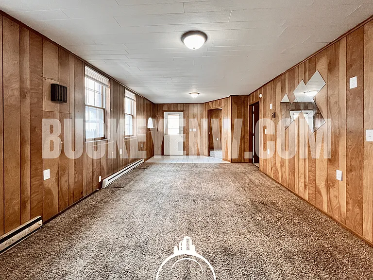 222 Whittemore St — Photo 4