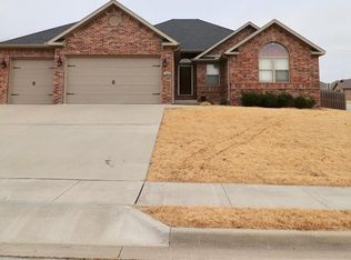 1500 Amber Way, Centerton, AR 72719