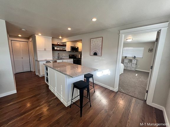 2nd image of 23114 E Clarke St #A