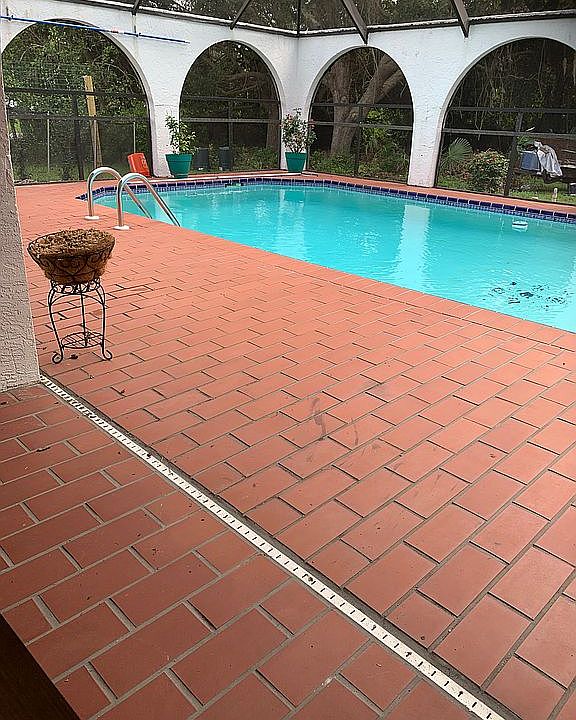1st image of 3516 Beacon Dr