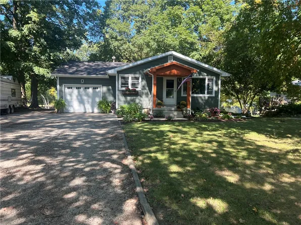101 E Center St, Catlin, IL 61817