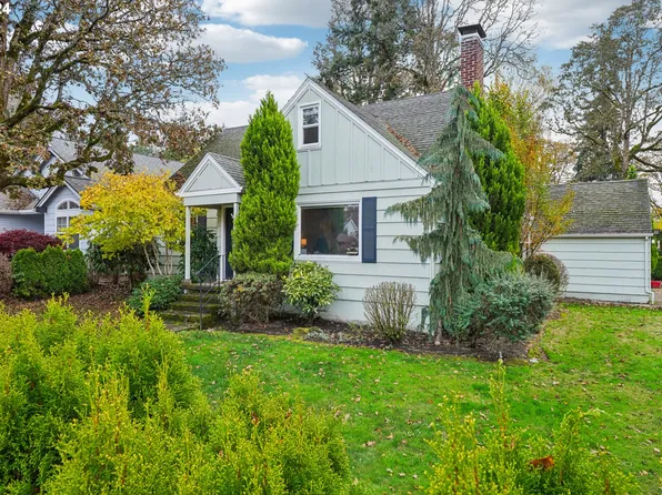 8414 SW Pine St, Portland, OR 97223