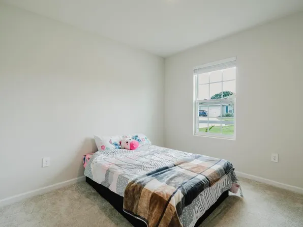252 Raspberry Road, Fort Pierce, FL 34981