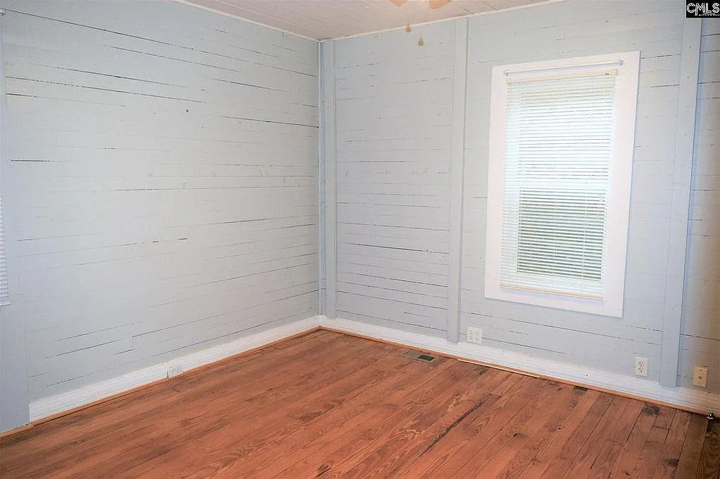 4 bed, 1648 sqft, $2,400 — Photo 3