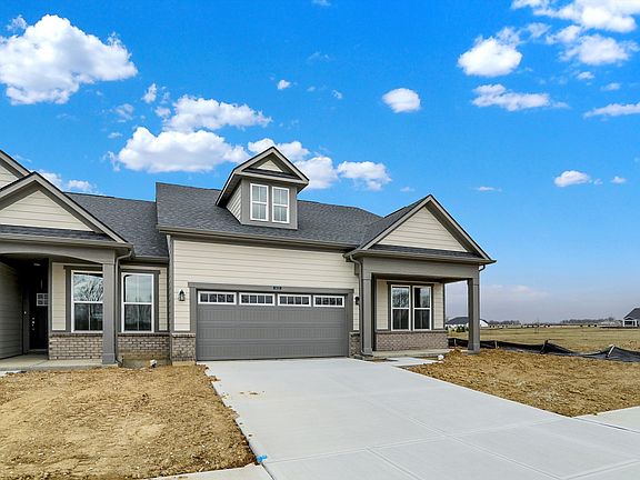2nd image of 18322 Depoe Ln