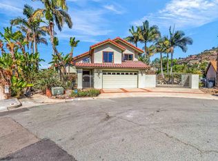 9802 Lyncarol Dr, La Mesa, CA 91941