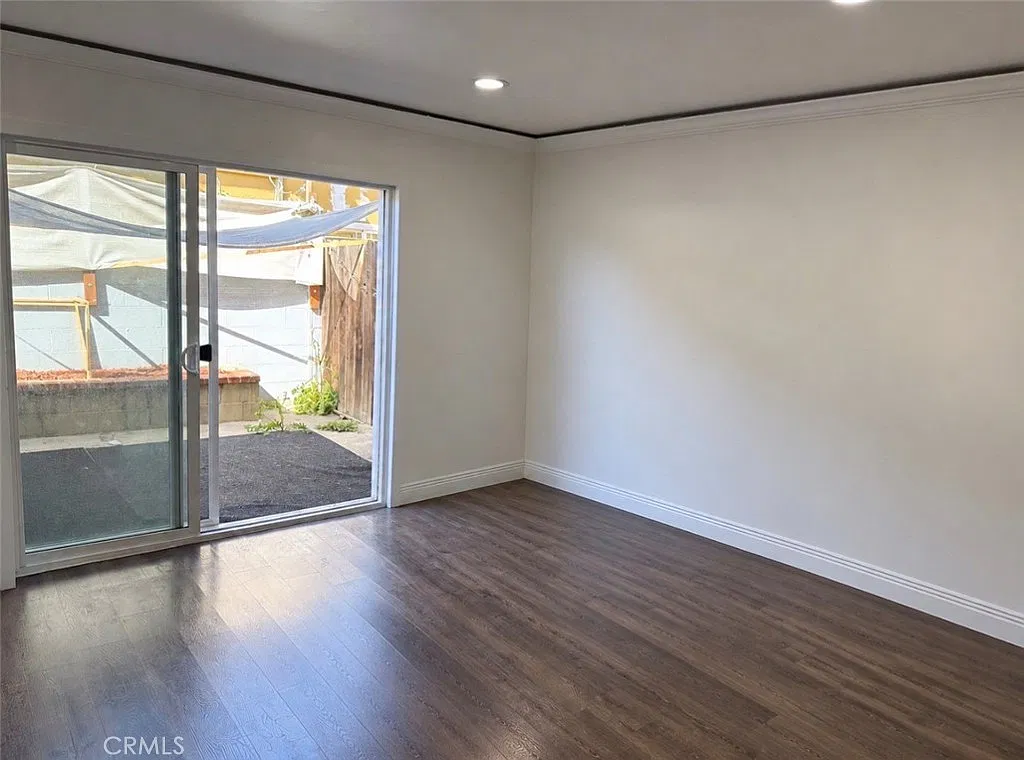 2 bed, 1094 sqft, $3,095 — Photo 3