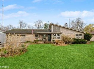 1908 Elm Ter, Benton Harbor, MI 49022