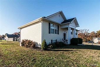 3rd image of 2154 J Bird Dr