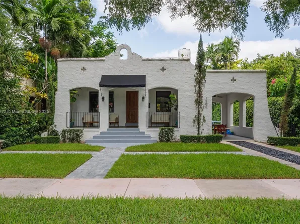 1500 Madrid St, Coral Gables, FL 33134