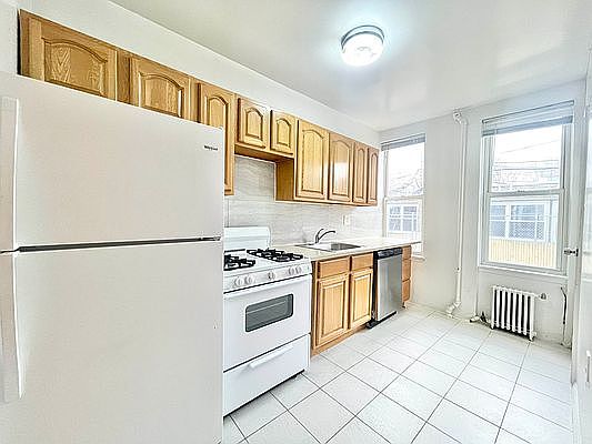 1st image of 32-11 48th St #1L