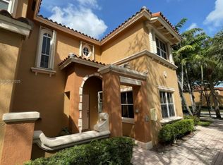 8507 NW 140th Ter APT 801, Miami Lakes, FL 33016
