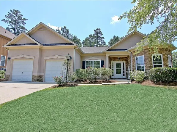 7754 The Lakes Dr, Fairburn, GA 30213